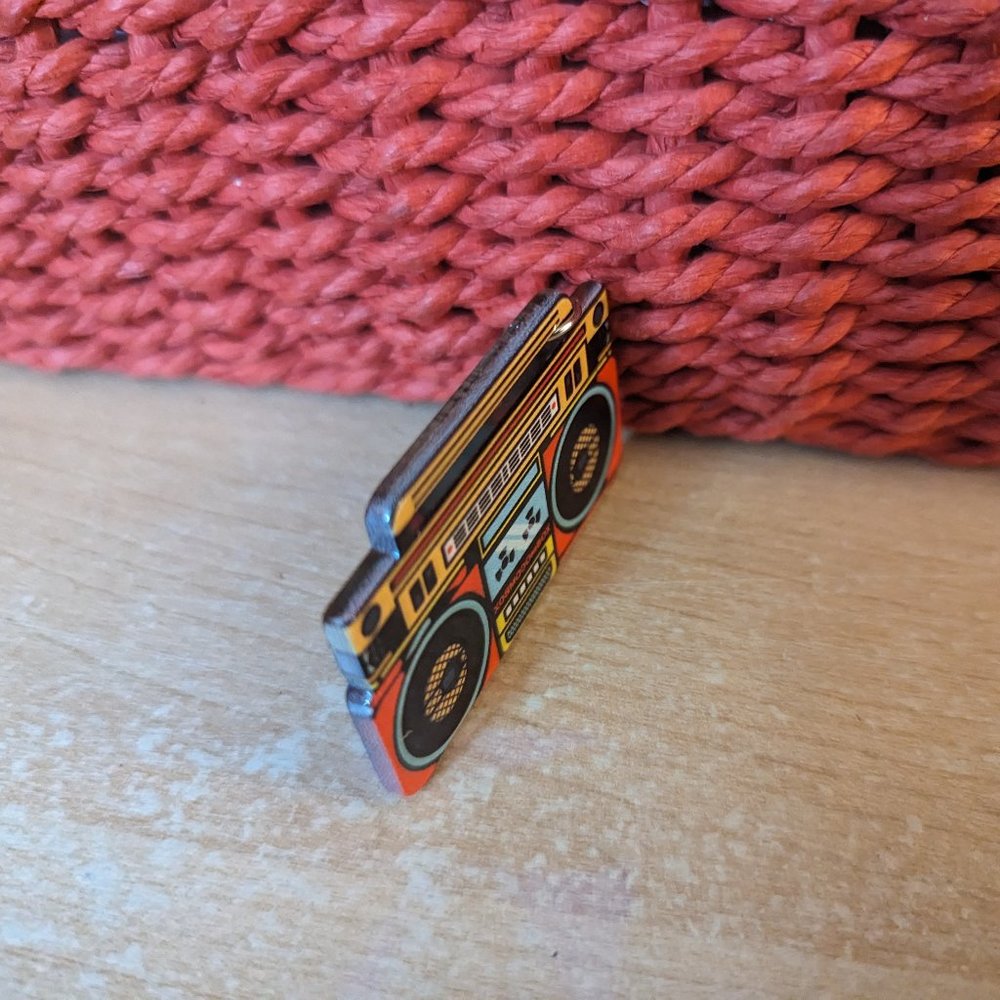 Custom boombox - hip hop earrings! Fab! - Picture 4 of 5